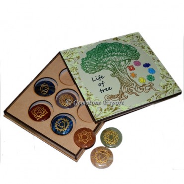 Engraved Seven Chakra Set With Life of Tree Gift Box