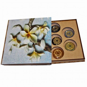 Chakra Set With Flower Design Gift Box