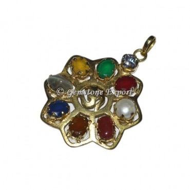 7 Chakra Yoga Pendant