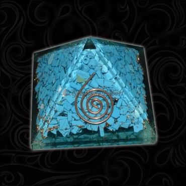 Turquise Orgone Pyramids