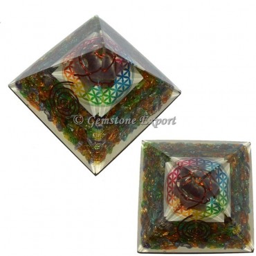 Crystal Seven Chakra Stones Orgonite Pyramid