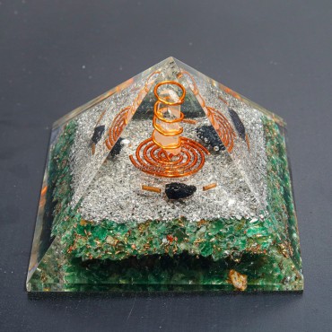 Green Aventurine Healing orgonite Pyramids