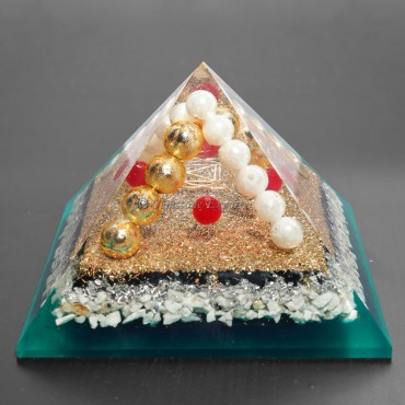 Howlite with Metal Ball Orgonite Pyramids