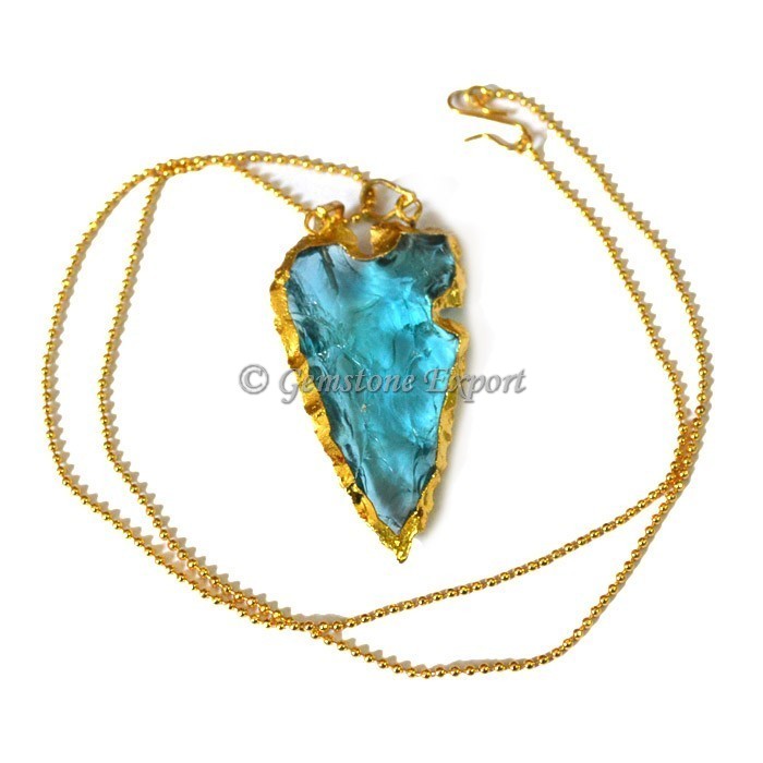 Sky-blue Heart Cut Arrowheads Necklace