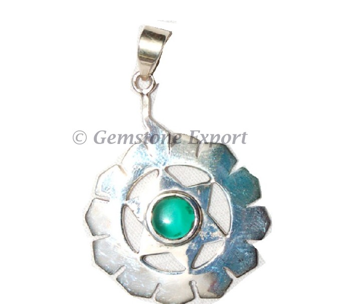 Hearts Chakra Pendants